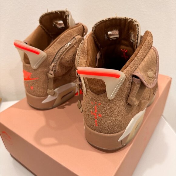 Jordan 6 Retro Travis Scott British Khaki - Picture 3 of 14